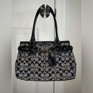 Coach Signature Hampton Braided Black Trim Handbag Purse D1032 F15665